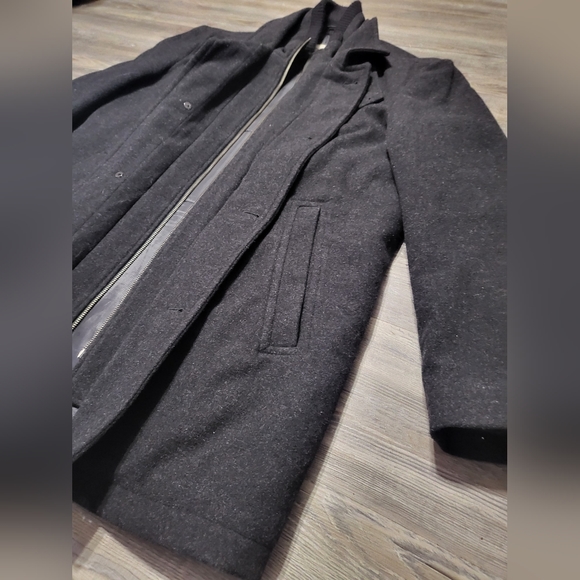 Pronto-Uomo Coat - Picture 10 of 16